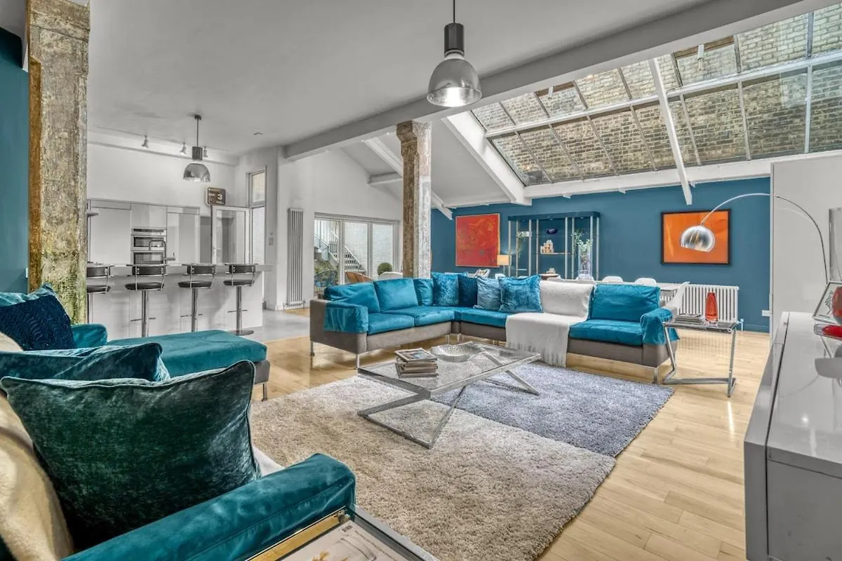 Apartment Shoreditch 6Bdr Penthouse Loft, Private Courtyard, Great For Families And Large Groups, Unique Warehouse Conversion, Trendy And Fun Location London United Kingdom