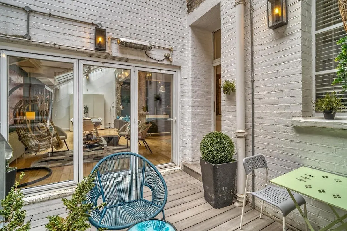 Apartment Shoreditch 6Bdr Penthouse Loft, Private Courtyard, Great For Families And Large Groups, Unique Warehouse Conversion, Trendy And Fun Location London